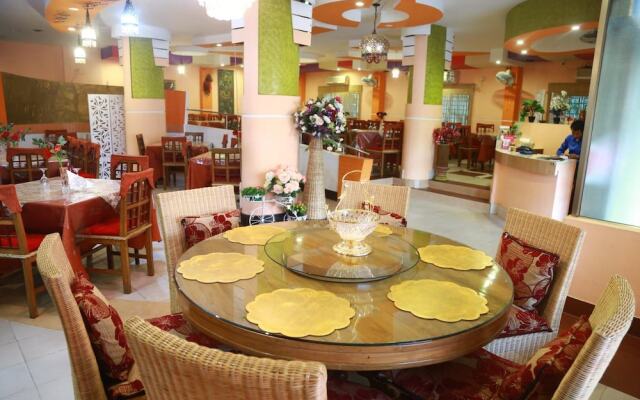 Farmis Garden Hotel & Restaurant