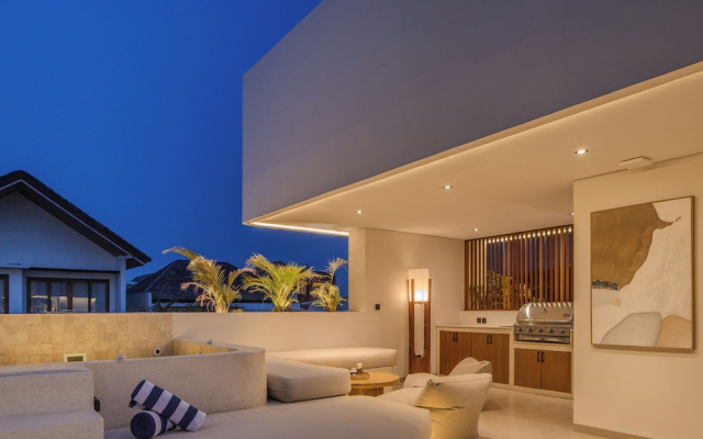 Tiga Harapan Villas Pererenan, Canggu by Sandara – Guest Rooms – Tumbak Bayuh