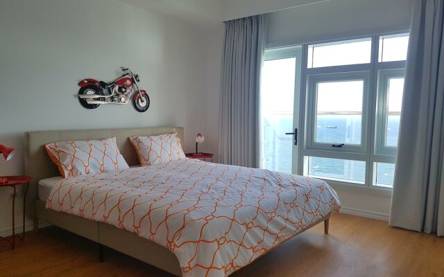 Amazing Seaview Arterra Penthouse