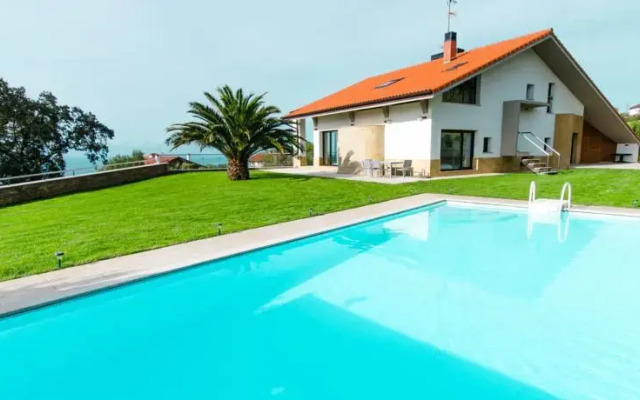 Emyrent l Villa Igeldo