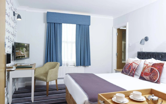 The Regent Aparthotel