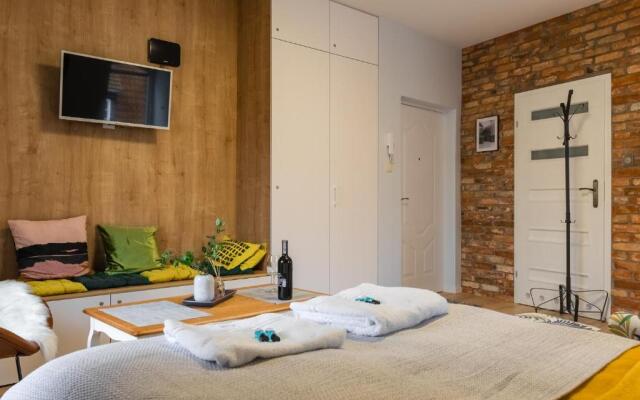 Szczecin Old Town Apartments - Riverside Lux Studio