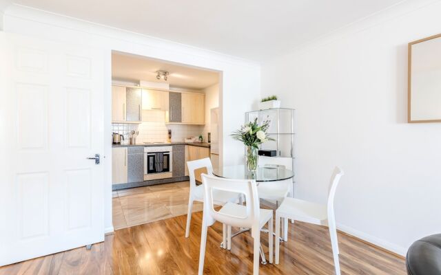 Roomspace Apartments - Regents Court