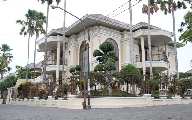 Ndalem Nugraheni