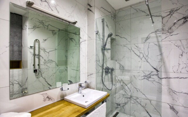 Allurapart Pechersk