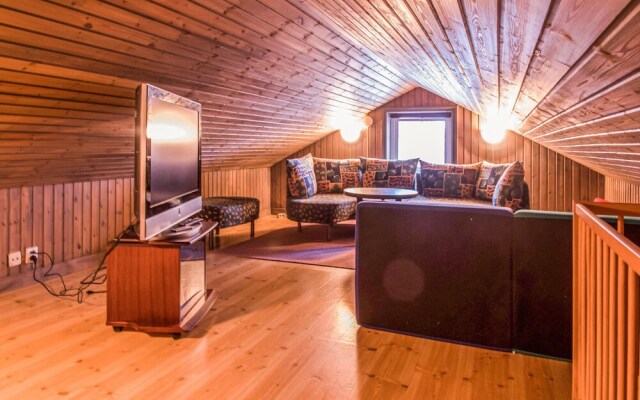 Beautiful Home in Trysil With 4 Bedrooms and Wifi
