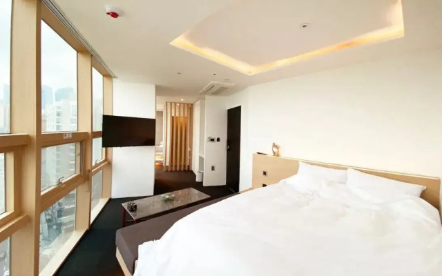 UH SUITE Haeundae Harbour Town 4th Floor