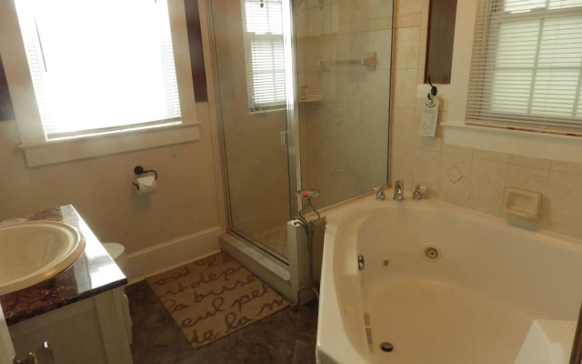 Crane Creek Inn Bed and Breakfast