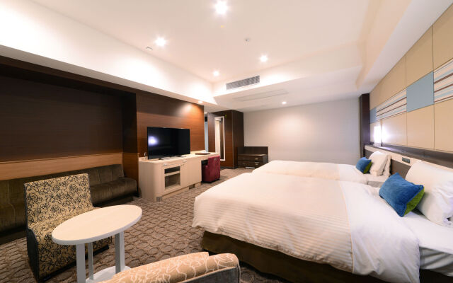 Vessel Hotel Campana Okinawa