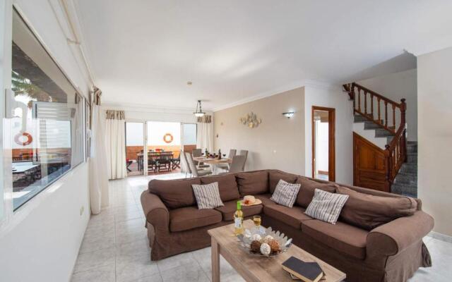 Villa Mar Lanzarote by Villa Plus