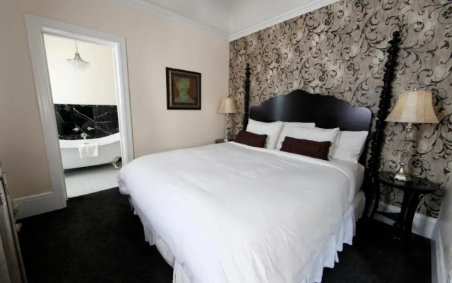 Mount View Hotel & Spa