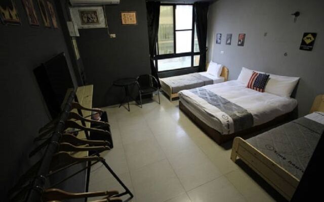Kenting Time House