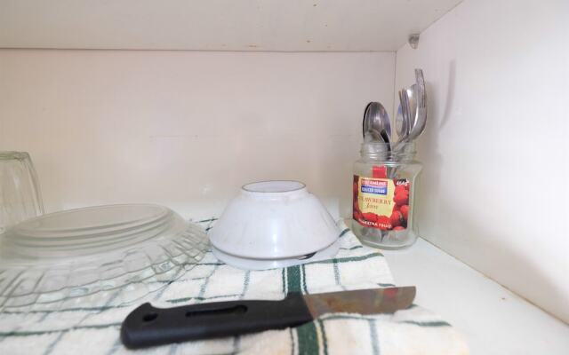 Cozy 1BR Mediterania Boulevard Apartment