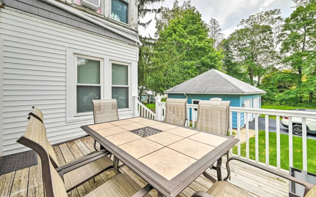 Cozy + Walkable Delmar Getaway w/ Fire Pit!