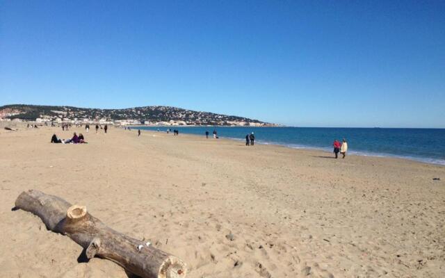 Appartement Sète, 2 pièces, 4 personnes - FR-1-338-161