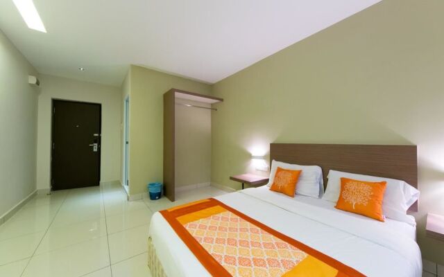 OYO Rooms Sentul KTM Station