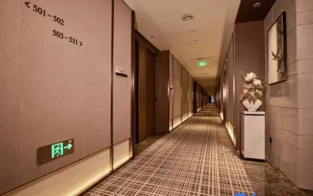 Xinzhuo Hotel (fashion city west of Wenzhou)