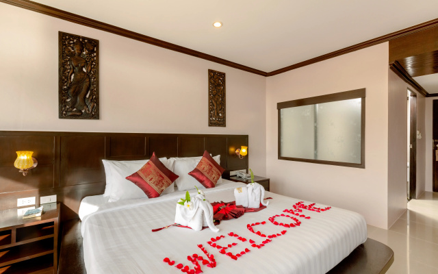 Club Bamboo Boutique Patong Beach Resort