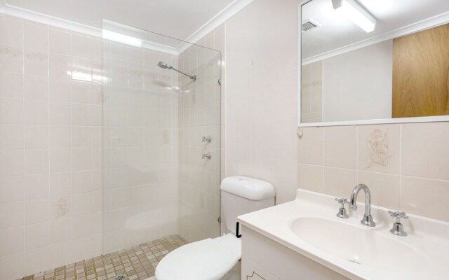 Bay Parklands, Unit 65/2 Gowrie Avenue