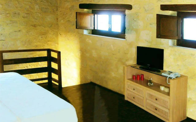 Exensian Villas & Suites