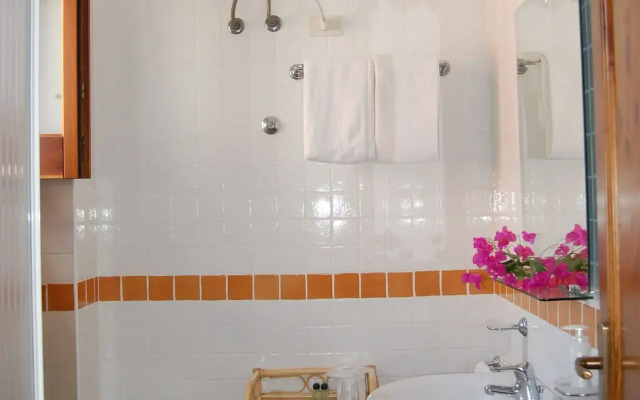 Baia Portinenti Hotel Residence
