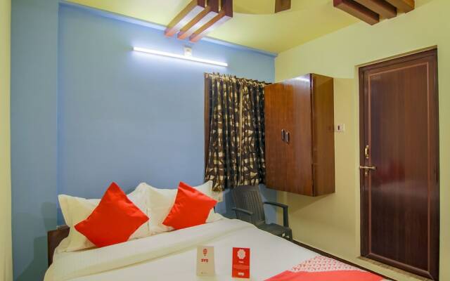 OYO 10711 Hotel NSNR Residency