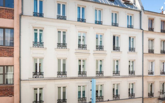 Hotel La Nouvelle République