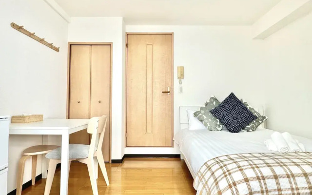 Daikoku Apartment 7F
