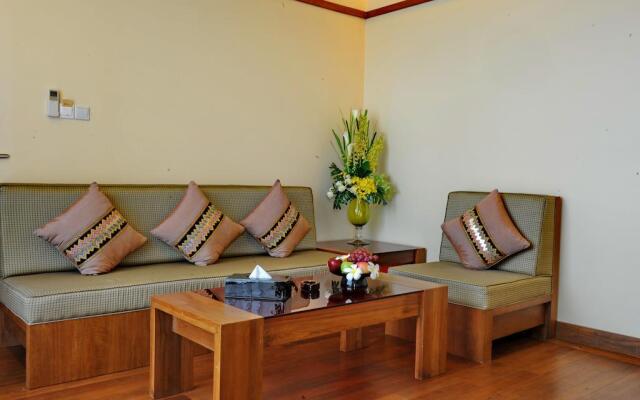 The Myat Mingalar Hotel