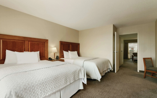 Embassy Suites by Hilton Dulles North Loudoun