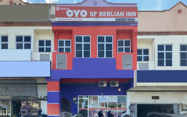 OYO 89820 SP Berlian Inn