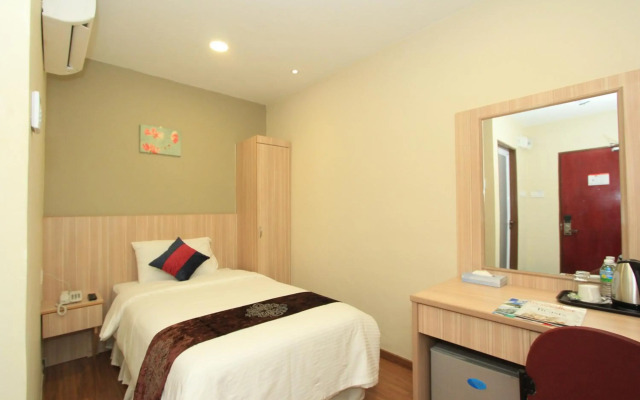 Veer Hotel