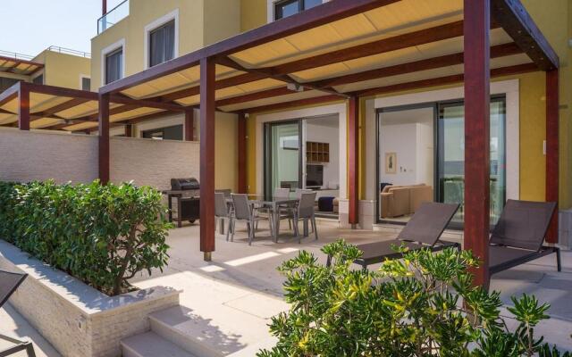 Acadia Beach Villas & Apartments Slatine