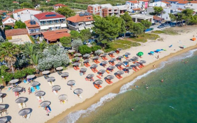Sunset Studios - New Suites with Seaview & Back Side Apartements