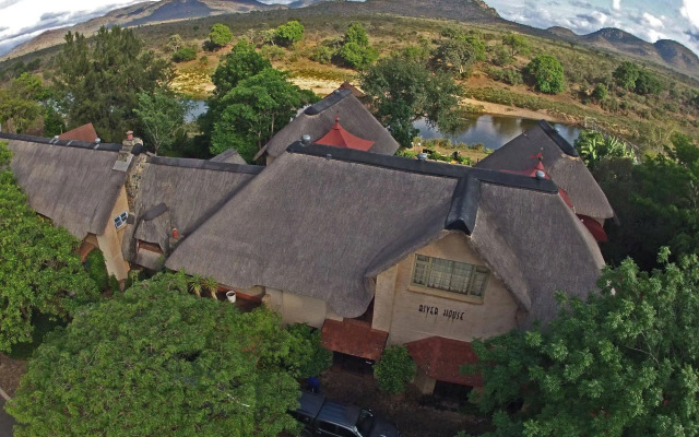 River House Bush and Safari Lodge