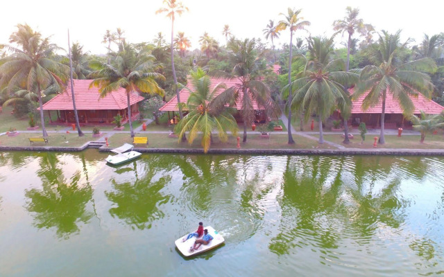 Kondai Lip Backwater Heritage Resort