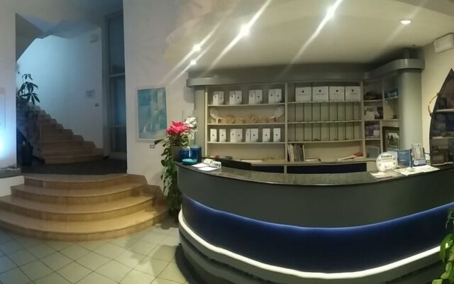 Meli Hotel