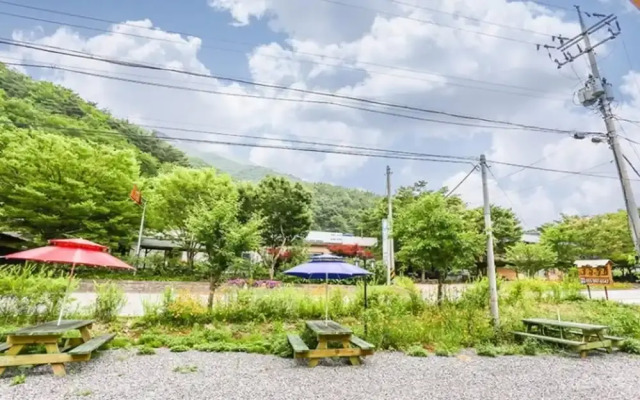 Yangsan Doyeon Valley Pension