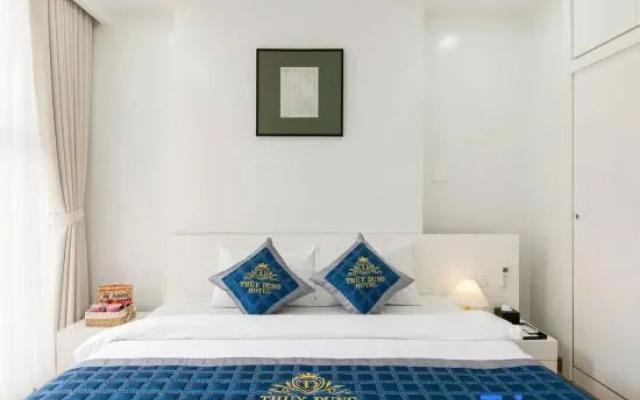 Thuy Dung Hotel – Guest Rooms – Hanoi