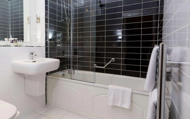 Mercure Newcastle George Washington Hotel Golf And Spa