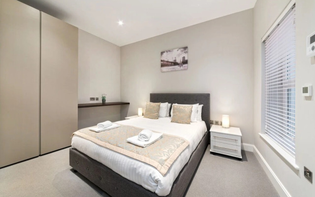 Fleet Street by Servprop