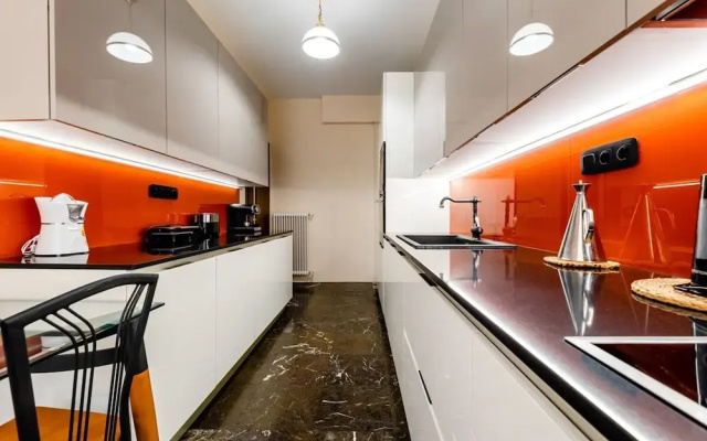 Luxury Flat at Archaeological Museum