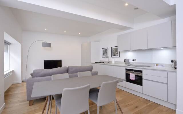 Destiny Scotland Apartments at West End - Princes Street