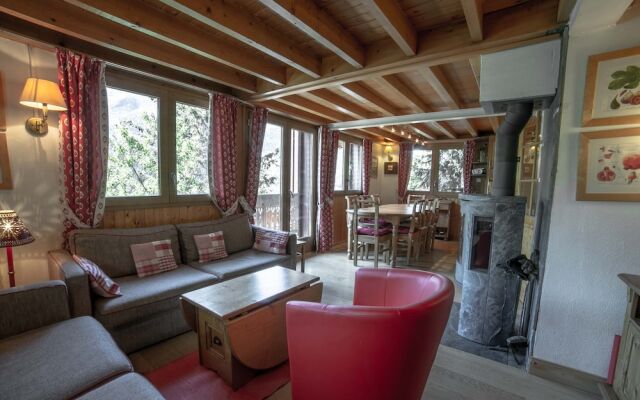 Individual Chalet, Near the Center & 200m from the Slopes