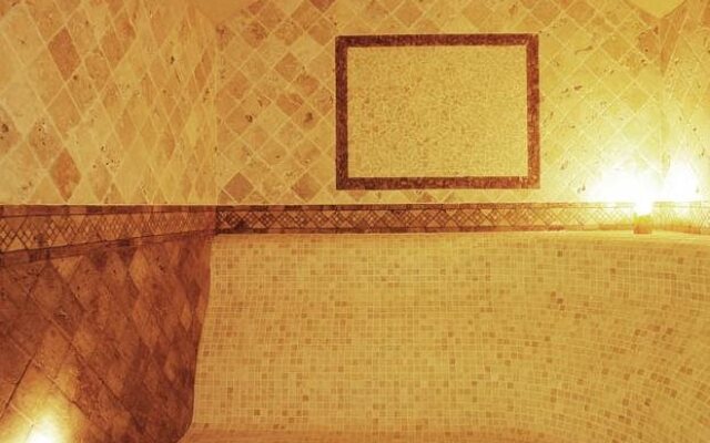 The Vineyards Resort