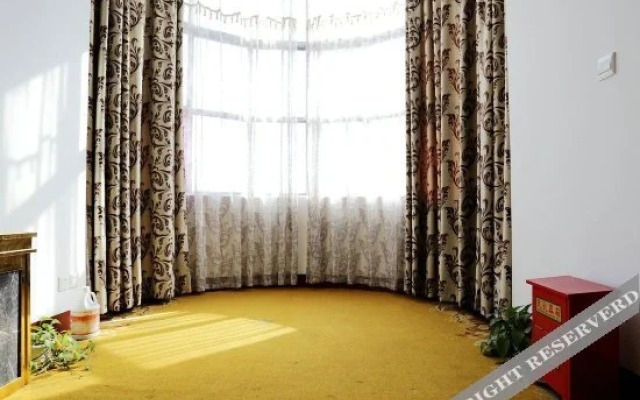 Nanjing noble family express hotel (Tangshan hot spring store)