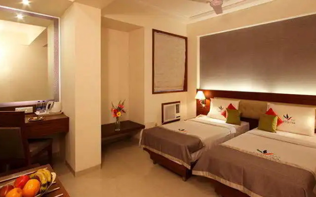 OYO Premium Thane Wagle Industrial Estate