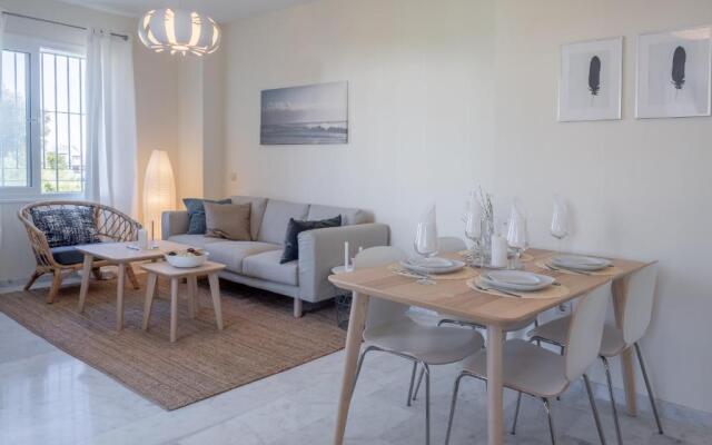 2275-Superb new apt on Valle Romano, golf view