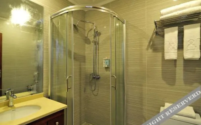 Guiyang 1 8 chain hotel