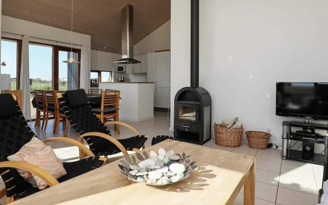 8 Person Holiday Home in Ulfborg-by Traum